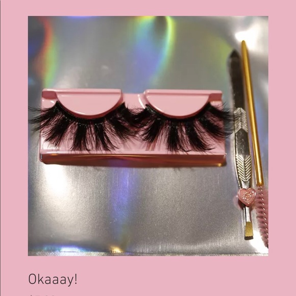 Mink Lashes - Picture 1 of 1